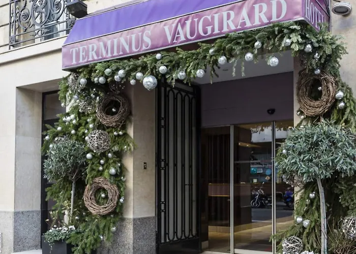 Vaugirard 3* Paris