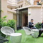 Ξενοδοχείο Vaugirard 3*