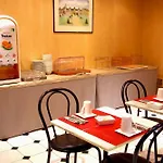 Vaugirard Hotel