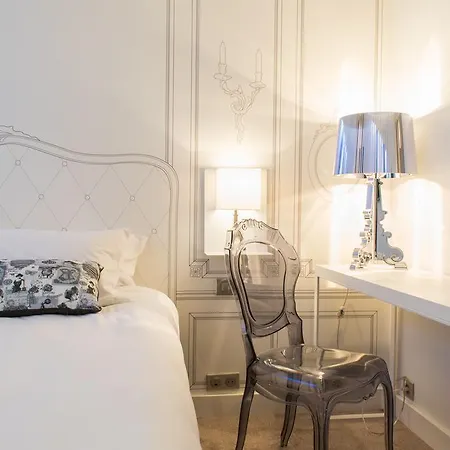 Hotel Vaugirard 3*