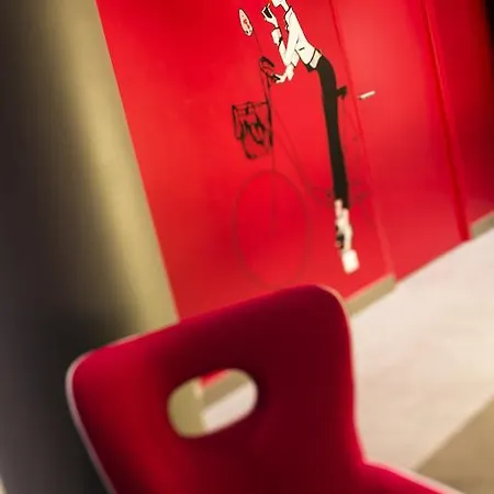 Vaugirard Hotel 3*